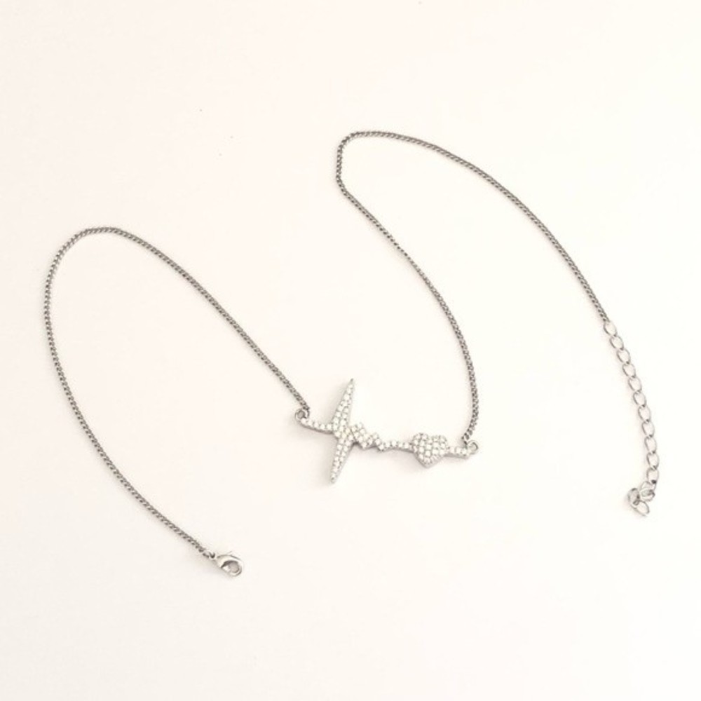 Walter Baker Crystal Heartbeat Necklace New - Picture 5 of 14